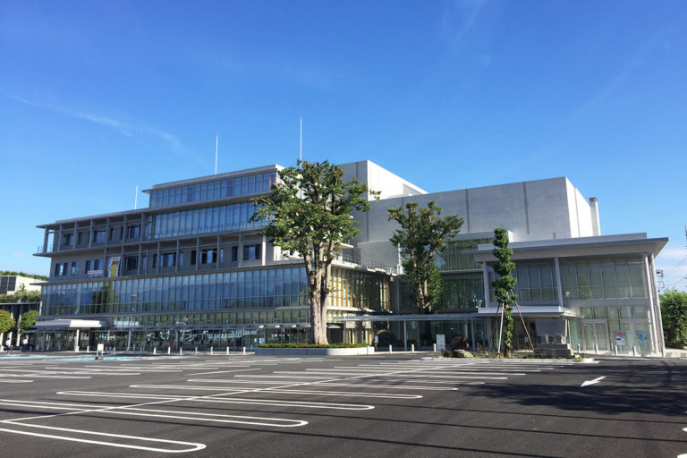 Chichibu City Hall and Rekishi Bunka Densho-kan (Central Public Hall)