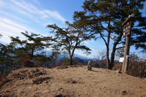 破風山山頂