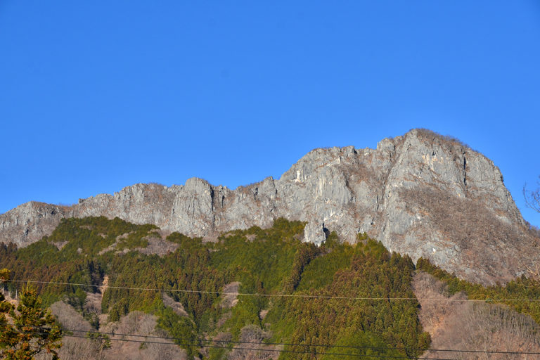 二子山北岳